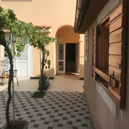 Apartment Maria *