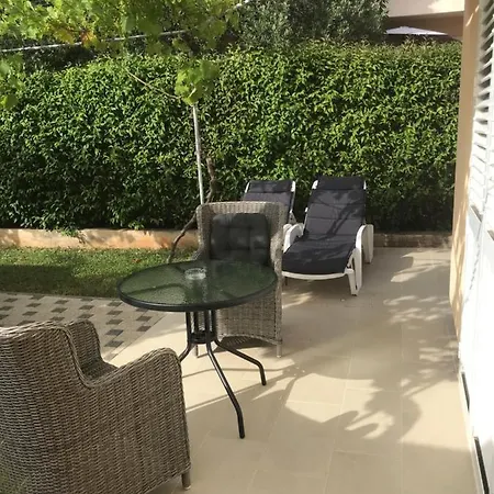شقة Maria